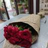 Хит из красных роз Хит из красных роз